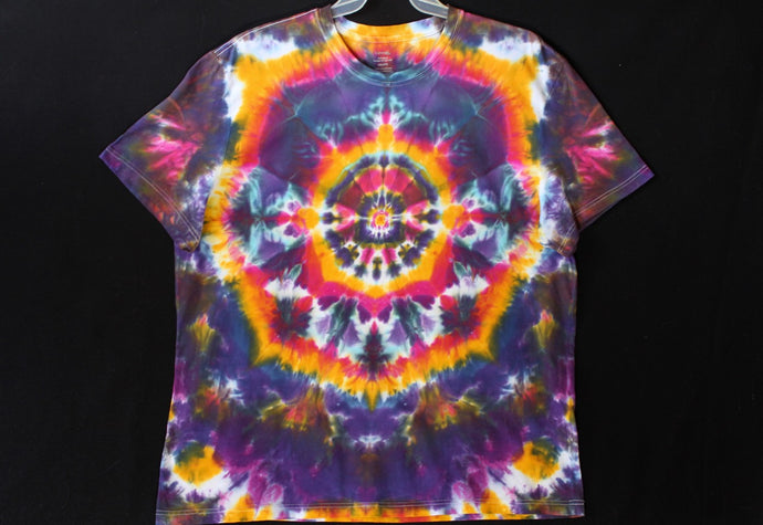 Mens reg. T shirt XXL #2322 Mandala design $85