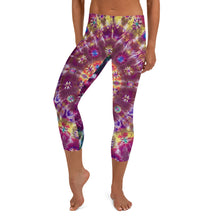 Load image into Gallery viewer, Fall Phantasm' Capri Leggings