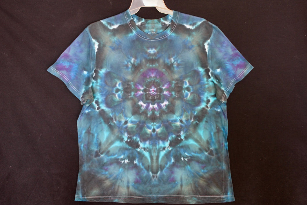 Men's reg. T shirt XXL #1740  Mandala design $85