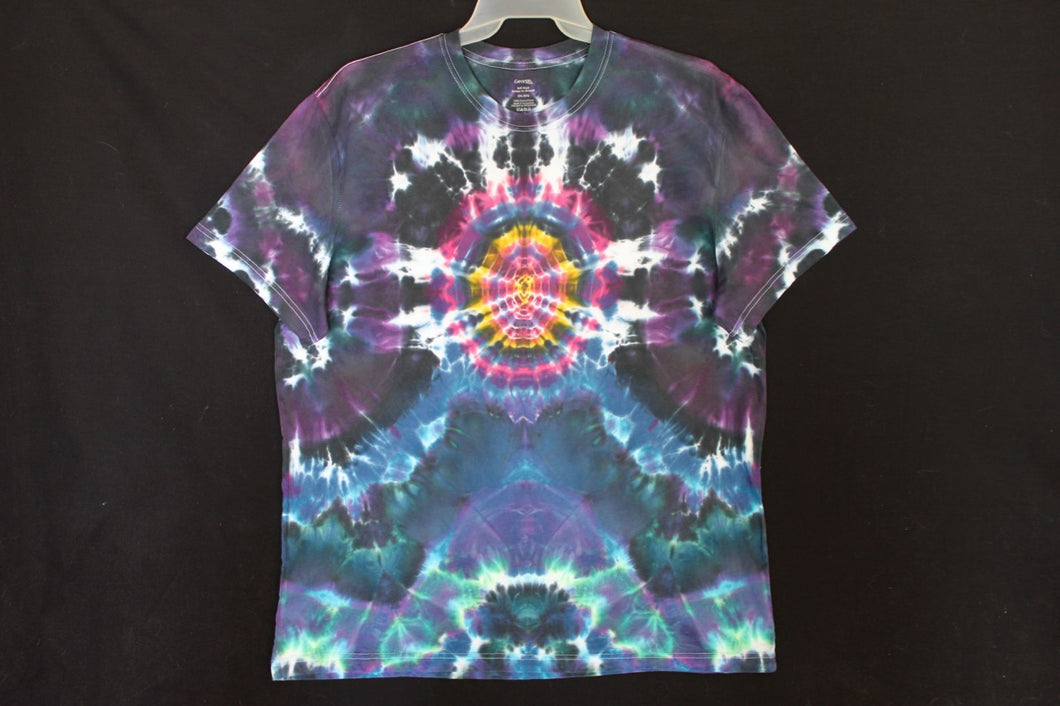 Men's reg. T shirt XXL #1743 Starburst design $85