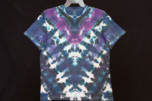 Men's reg. T shirt Large #1808 Chevron design $80