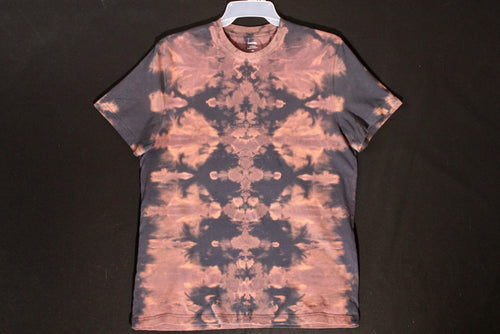 Men's reg. T shirt Monochromatic Large #2231 Totem design $80