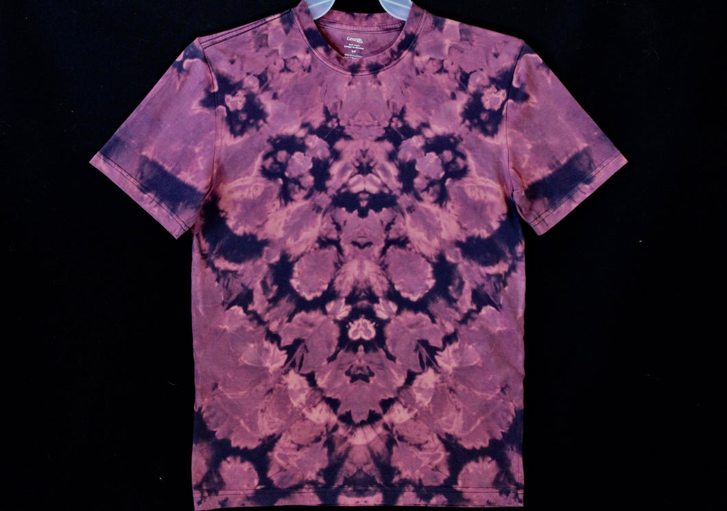 Men's reg. T shirt Small  # 2630 Chevron design $80