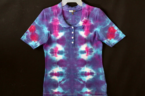 Women's Collared button neck cotton shirt M. 34