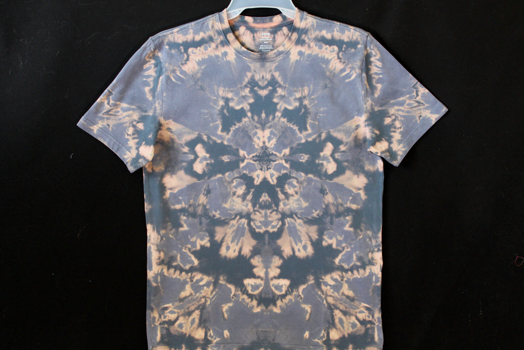 Reg. Cotton T shirt Medium #3288  Mandala design $80