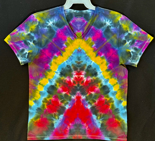 V neck Cotton T shirt ( Calvin Klein brand ( Large #4795 Pyramid design $90