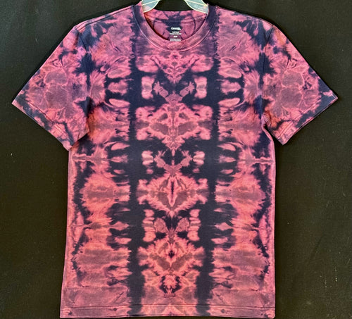 Reg. Cotton T shirt Medium #4843 Totem design $80
