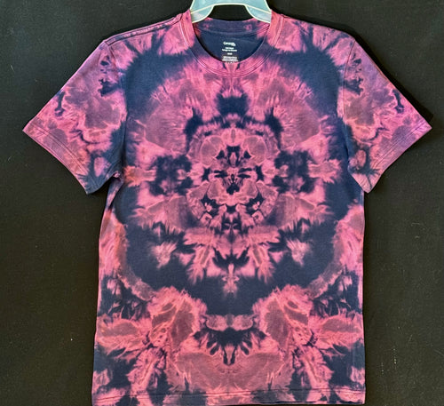 Reg, Cotton T shirt Medium #4844 Mandala design $80
