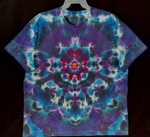 Reg. Cotton T shirt 3XL #4882 Mandala design. $85