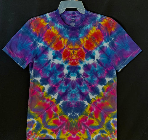 Reg. Cotton T shirt Medium #4980 Chevron design $80