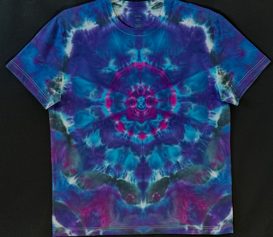 Stretch Cotton T shirt Large #4985 Mandala design $80