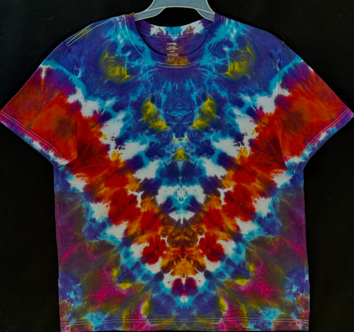 Reg. Cotton T shirt XL #4987  Chevron design $80