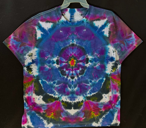 Reg. Cotton T shirt XL #5055 Mandala design $80