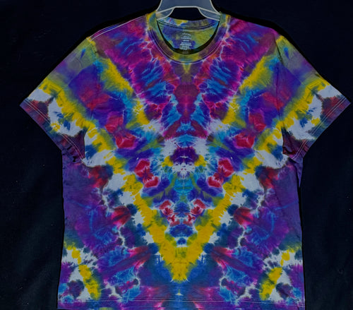 Reg. Cotton T shirt XXL #5175 Chevron design $85