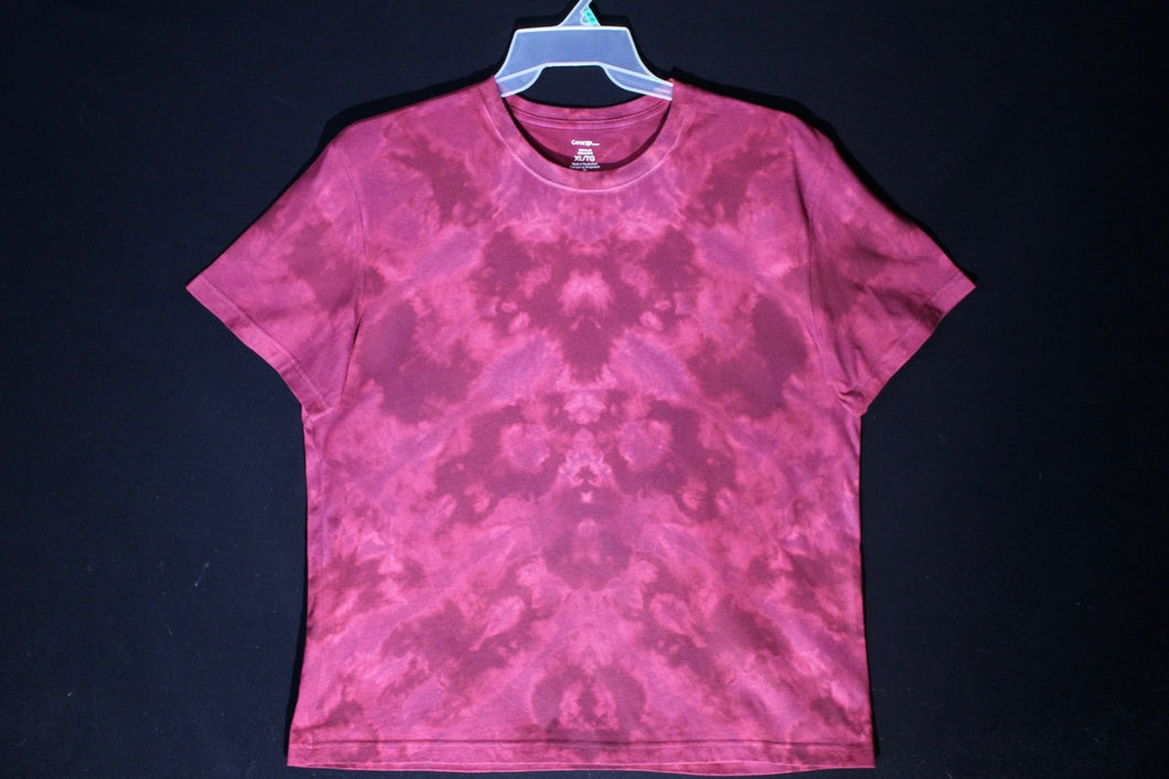 Men's reg. T shirt XL #0164  Monochromatic Chevron design.  $80