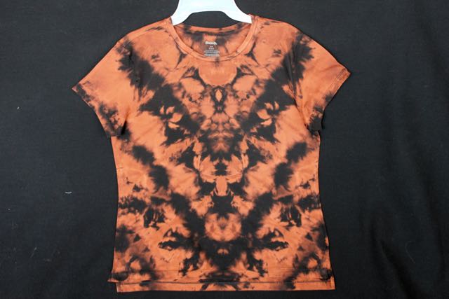 Ladies reg. T shirt Medium (chest 37