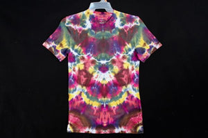 Men's reg. T shirt Small  #0845  Chevron design $80
