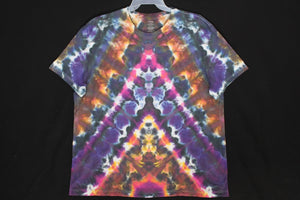 Mens Reg T shirt XXL  #1020 Pyramid Design  $85