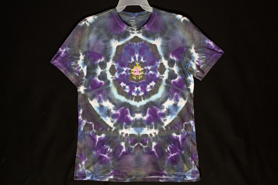 Men's reg. T shirt Medium #1029 Mandala design $80