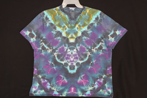 Men's stretch V neck T shirt XL #1128 Chevron design $80