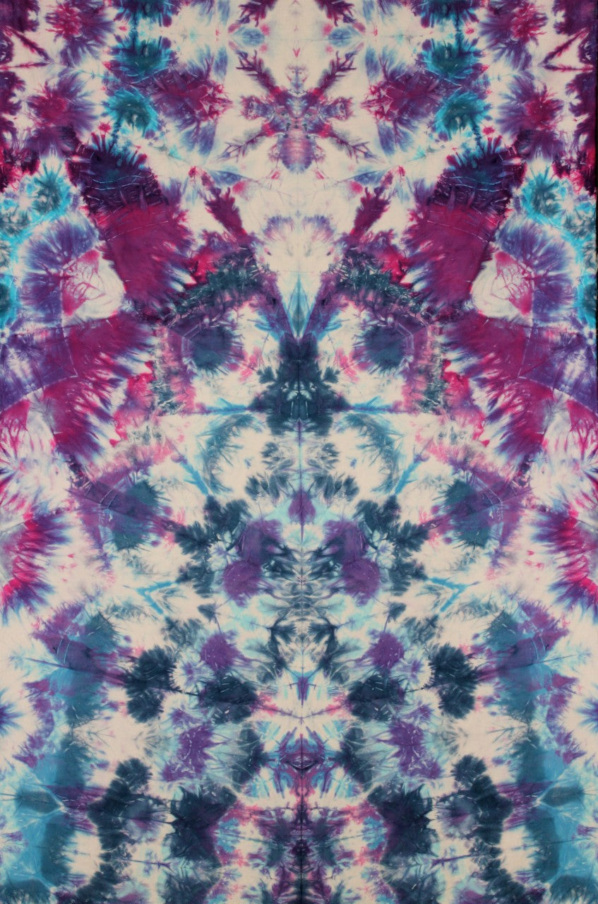 Metamorphic 44x30