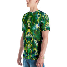 Load image into Gallery viewer, Soaring Eagle&#39; Men&#39;s T-shirt