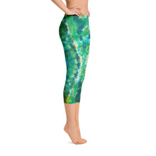 Load image into Gallery viewer, Emerald Isles&#39; Capri Leggings